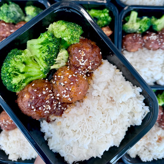 Sticky Lemongrass Meetballs + Coconut Rice